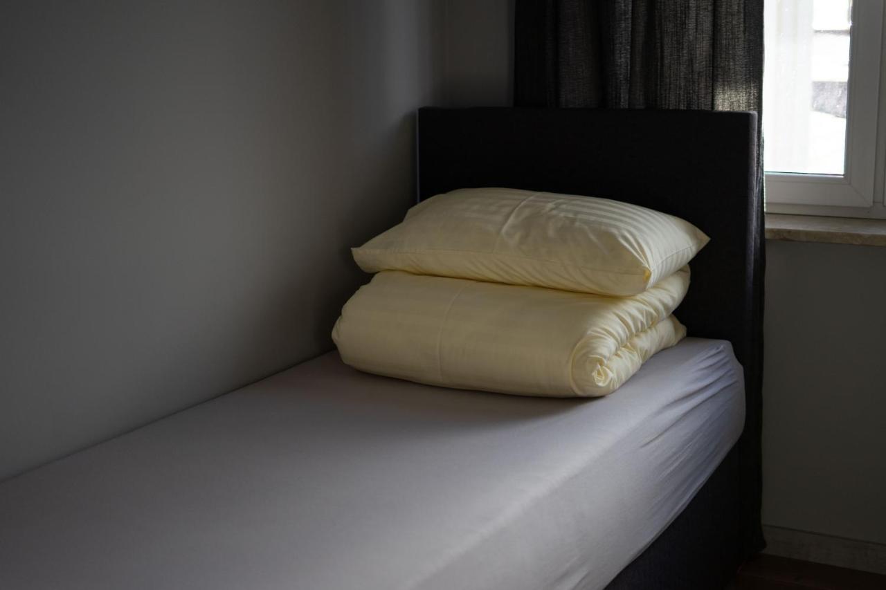 Apartamenty Nadjeziorna 에우크 외부 사진